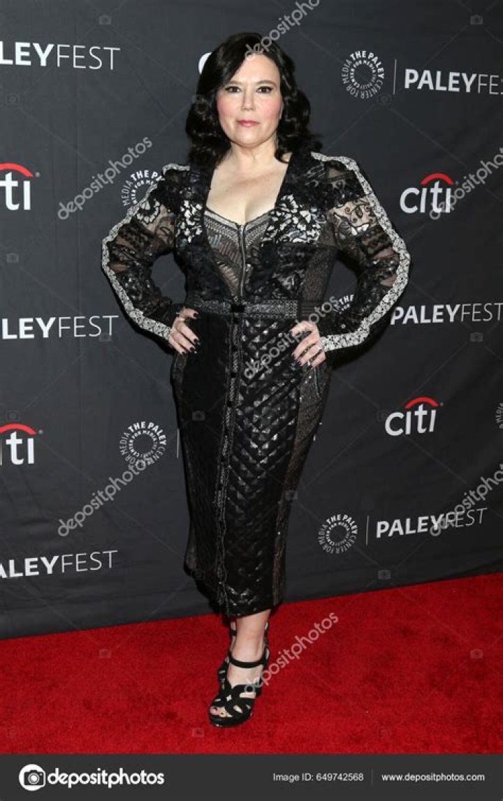 Alex Borstein Talks to Kveller About Jewish Pride and 'Maisel' Season
