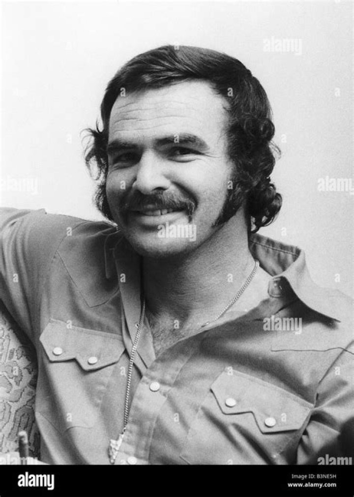 Burt Reynolds' bio net worth, height, children, and cause of death