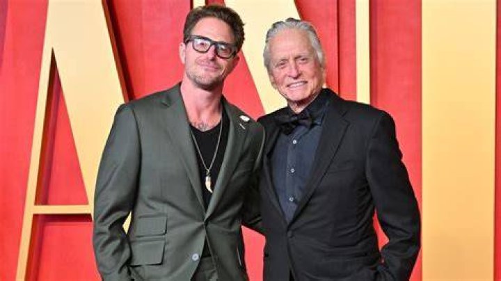 Cameron Douglas AlloCiné
