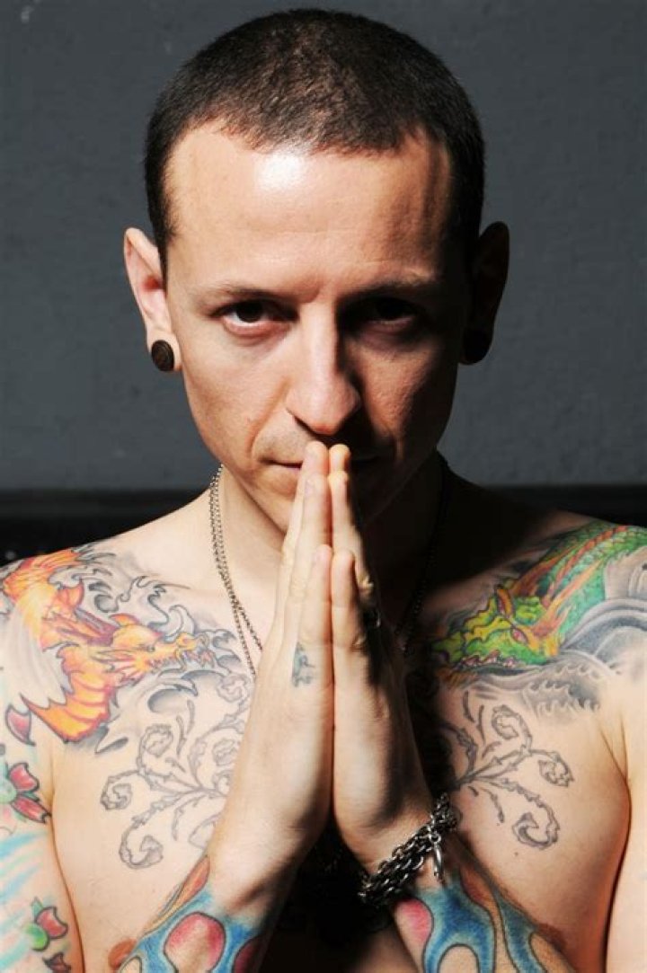 Chester Bennington, Whose Cathartic Anger Fuelled Linkin Park, Dies at
