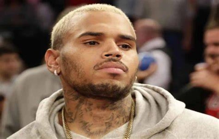 Chris Brown net worth, age, height, girlfriend, biography Kemi Filani