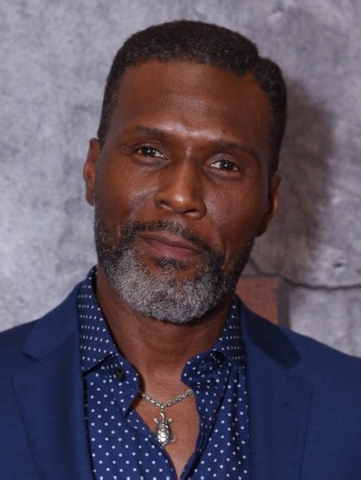 Curtiss Cook Bio & Wiki Net Worth, Age, Height & Weight