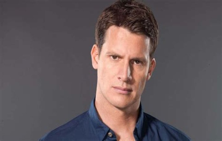 Daniel Tosh Age, Height, Net Worth, Wife, Married, Tour, Stand Up