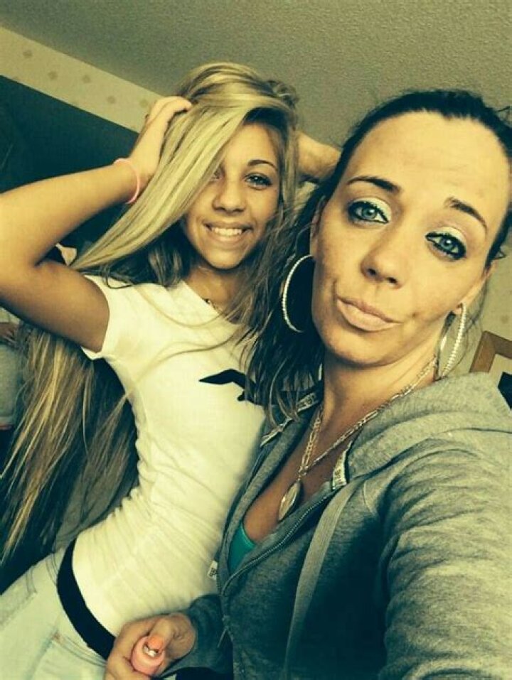 Danielle and Annie. Gypsy Sisters. Mommy And Me Outfits, Cute Outfits