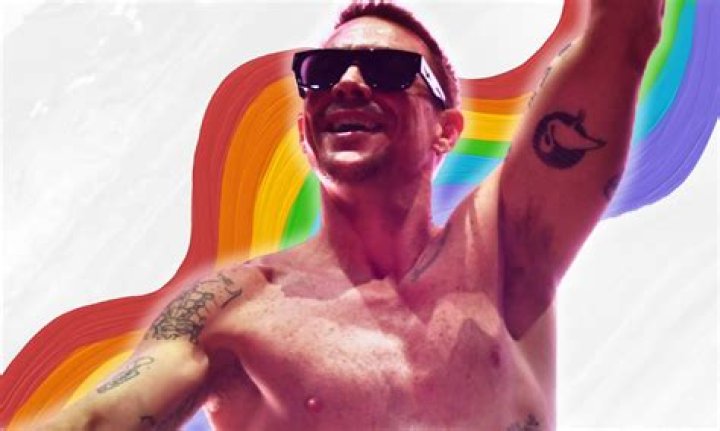 Diplo's pregnant exgirlfriend Kathryn Lockhar shows off her baby bump