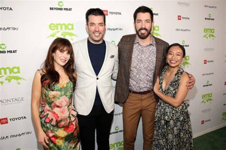 Drew Scott Wiki 2021 Net Worth, Height, Weight, Relationship & Full