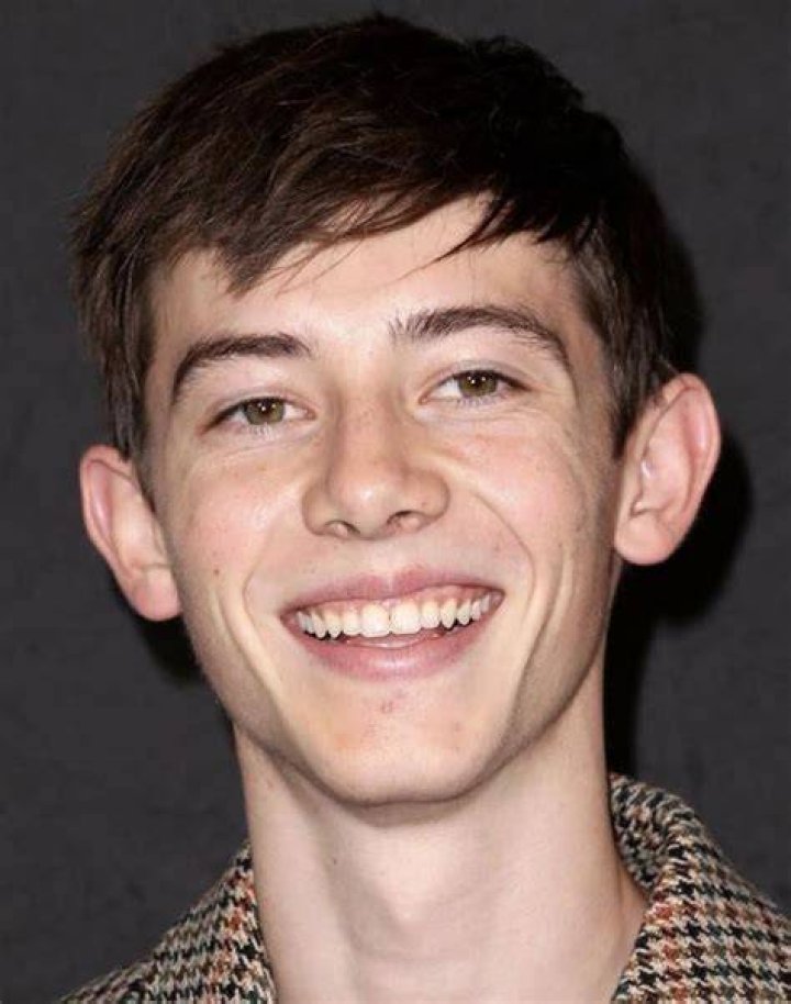 Griffin Gluck IMDb