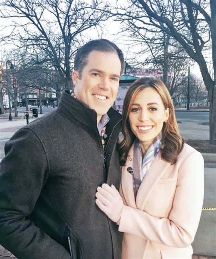 Hallie Jackson Separated from Husband ! Is she Married to Frank Thorp?