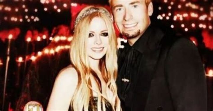Inside Avril Lavigne and Chad Kroeger's Split The Spark ''Just Slowly