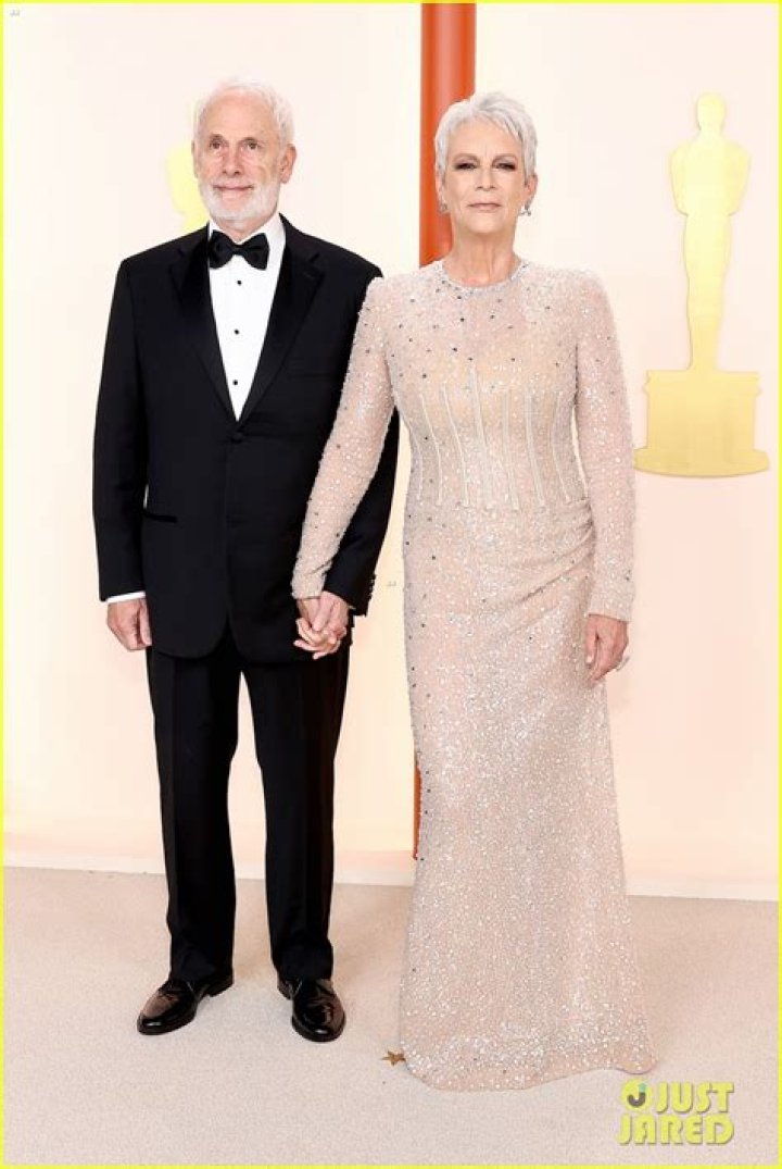 Jamie Lee Curtis Gets Support Introducing Trans Daughter but Struggles