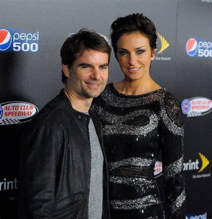 Jeff Gordon Flaunts His Married Life With Second Wife; Any Chance Of