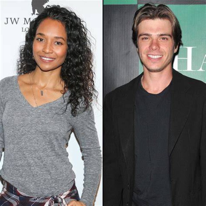Matthew Lawrence And Chilli Age Difference