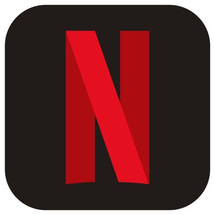 Netflix's Harry Jowsey on Sober 'Alcohol Won't Define Me'
