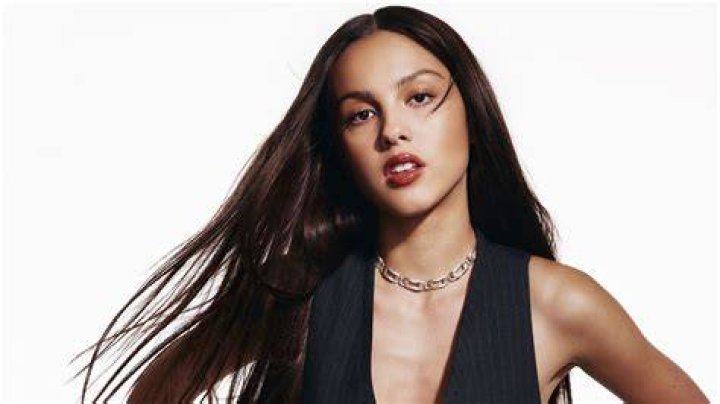 Olivia Rodrigo's 'Sour' debuts at the top of the chart CNN