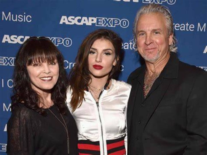 Pat Benatar Has Daughters More Famous Than Her
