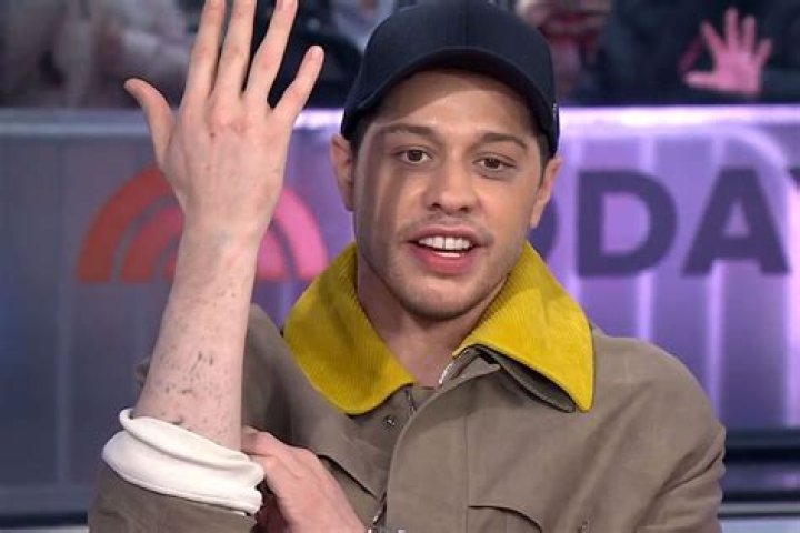 Pete Davidson Has a NotSoSecret Admirer in This Teenage Disney Star
