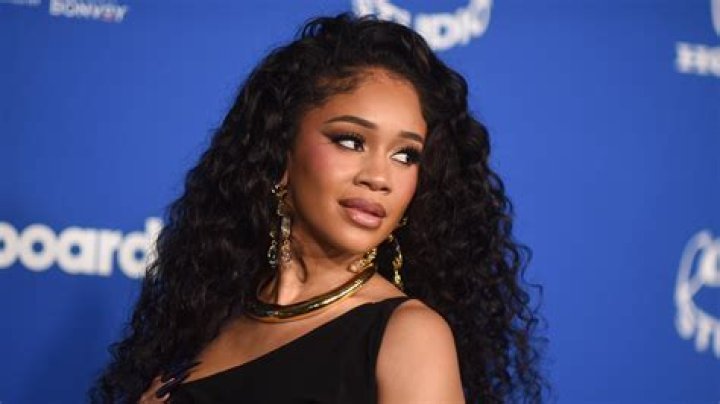 Saweetie's HOT Mom Sets The On Fire Hip Hop My Way