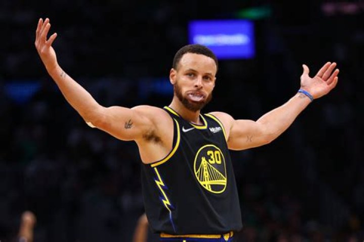Stephen Curry's daughter Riley shines bright as volleyball star in the