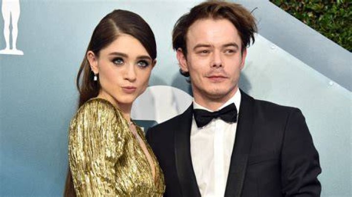 Unveiling The Secrets: Natalia Dyer's Height Explored