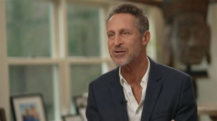 Video Dr. Mark Hyman talks about his new book, ‘Young Forever’ ABC News