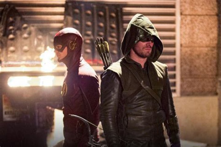 Watch Arrow and The Flash stars Stephen and Robbie Amell in Code 8